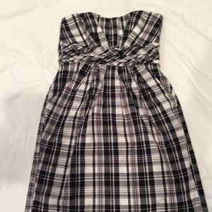 TeezeMe size 11 black and white plaid cotton dress